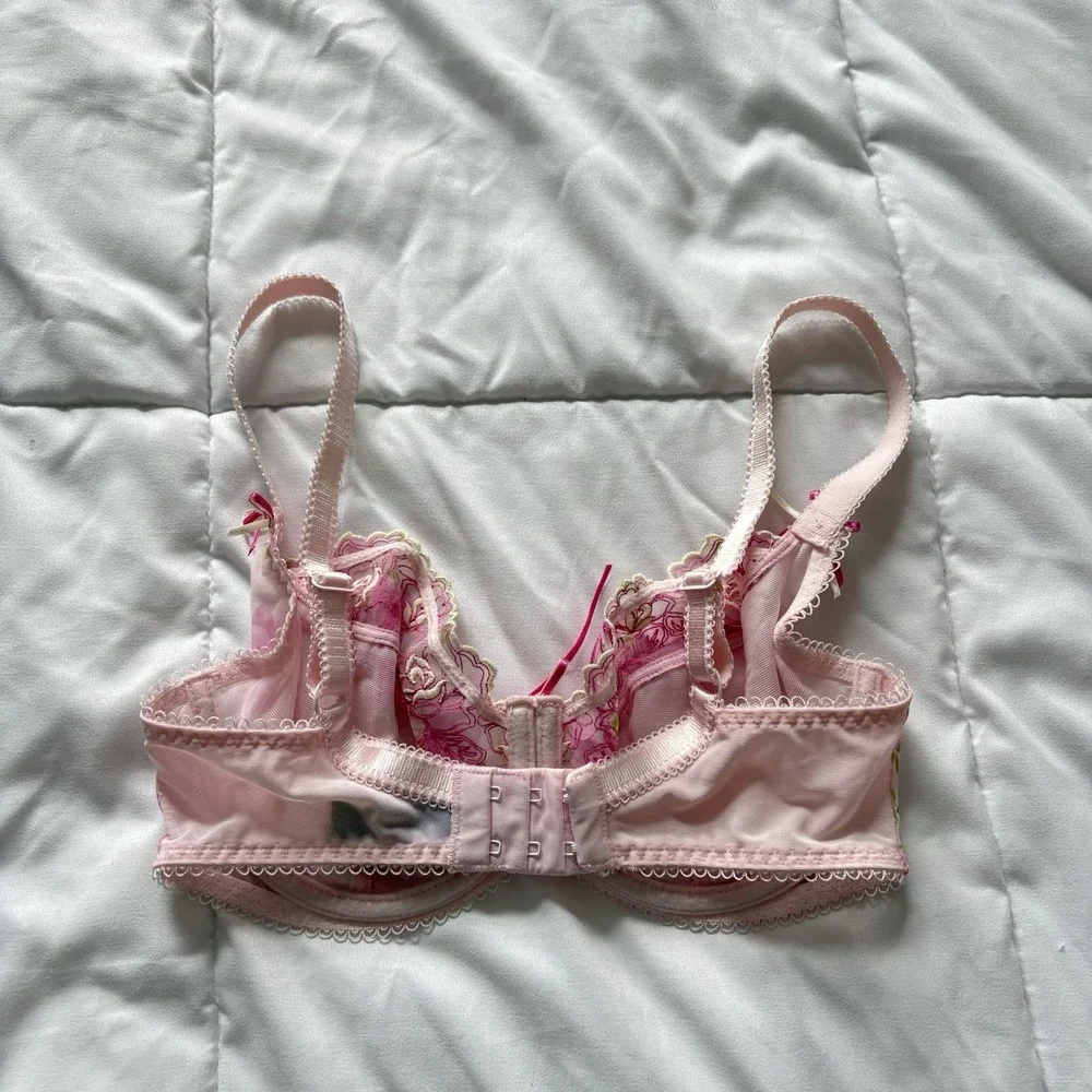 Womens 30DD Bra Pink‎ Unlined Underwire Back Closure Floral Feminine Coquette